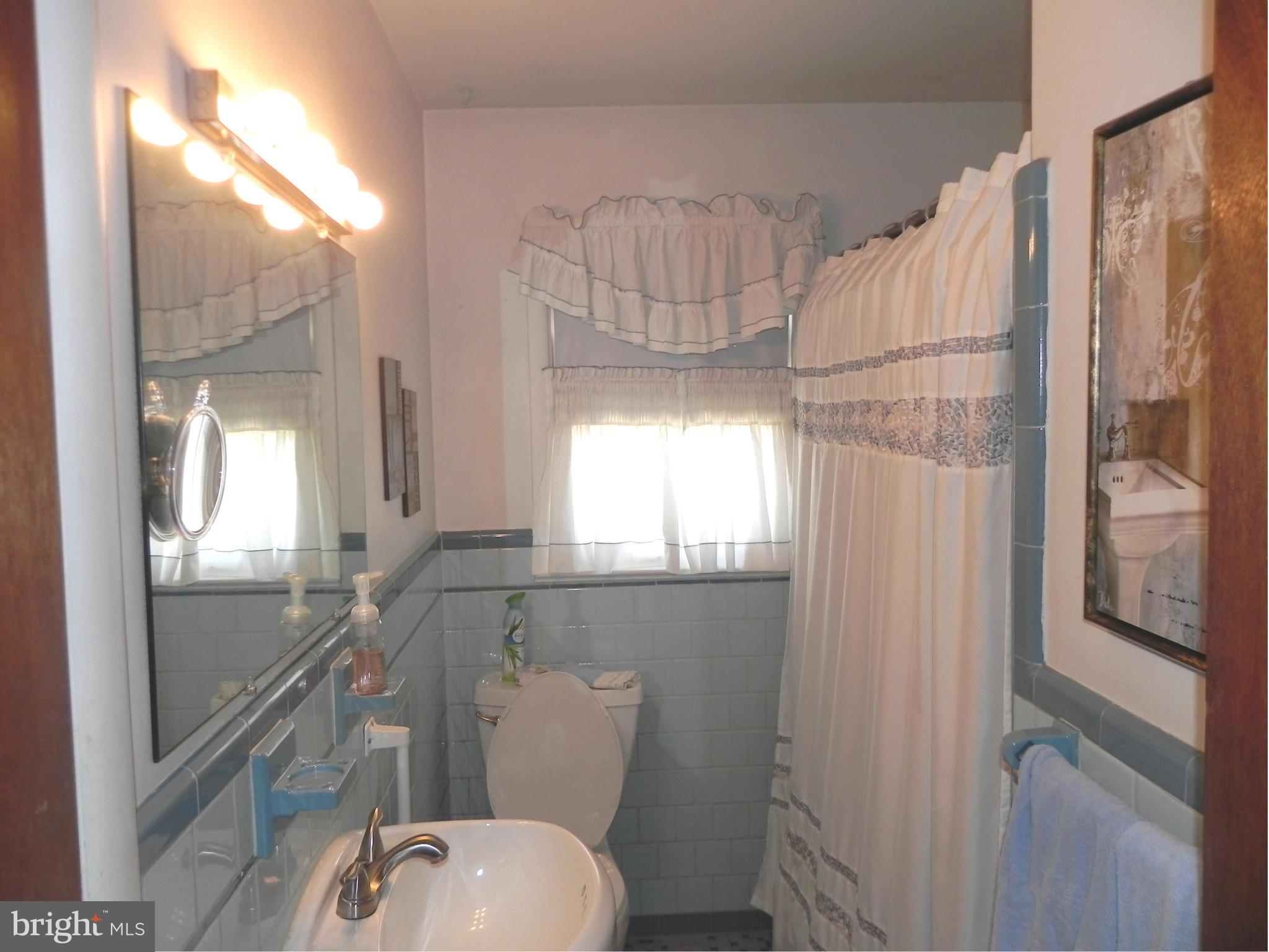 505 Ridge Road Annapolis, MD 21401 - Photo 17 of 30 Bath