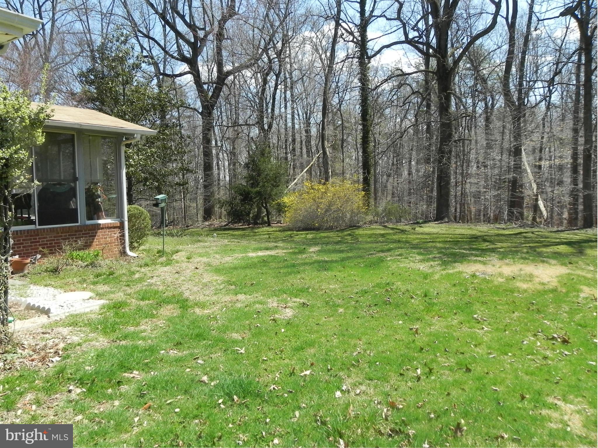 505 Ridge Road Annapolis, MD 21401 - Photo 27 of 30 Private rear yard backs to woods