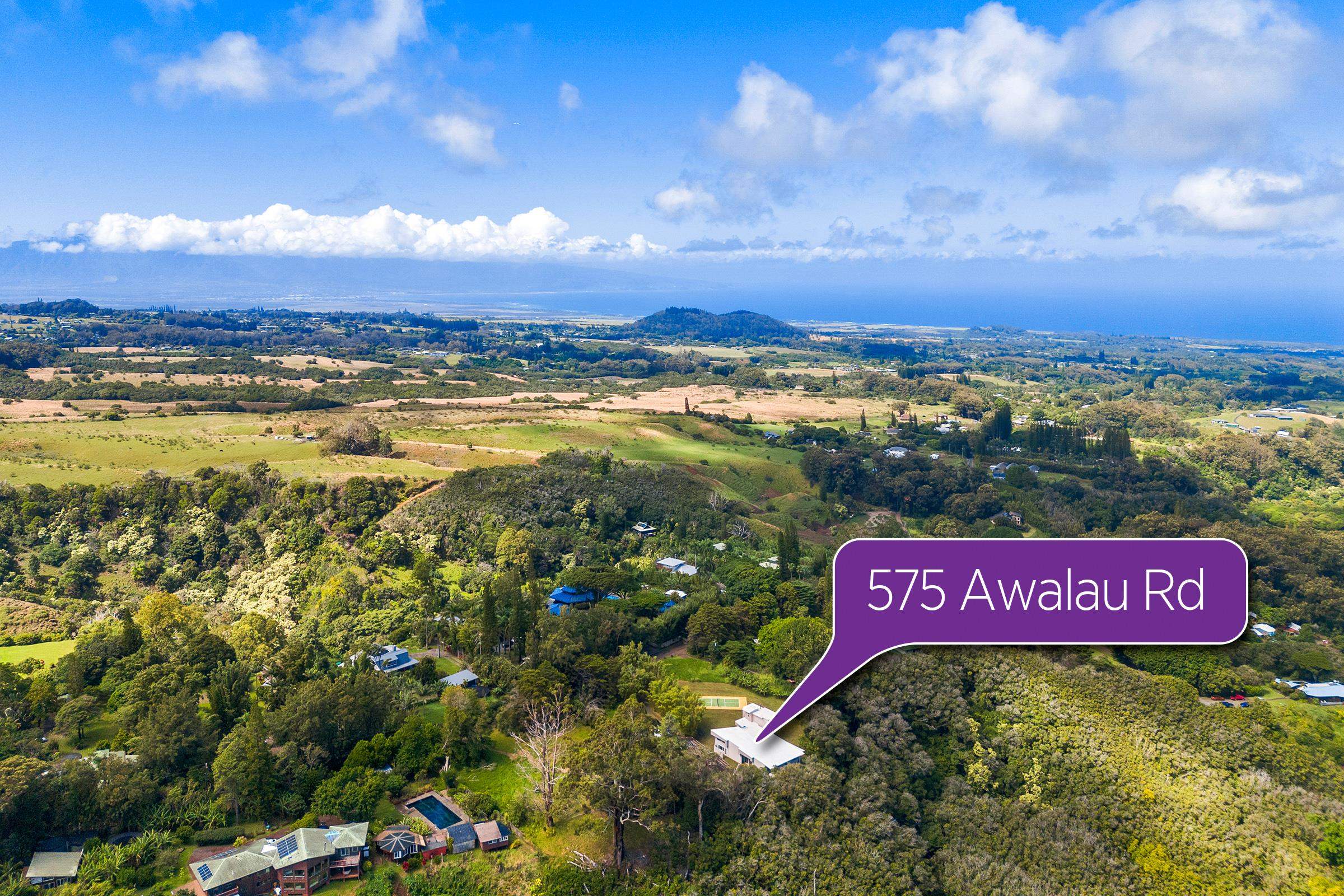 575 Awalau Road Haiku, HI 96708 - Photo 12 of 50 a view of a street with an ocean view