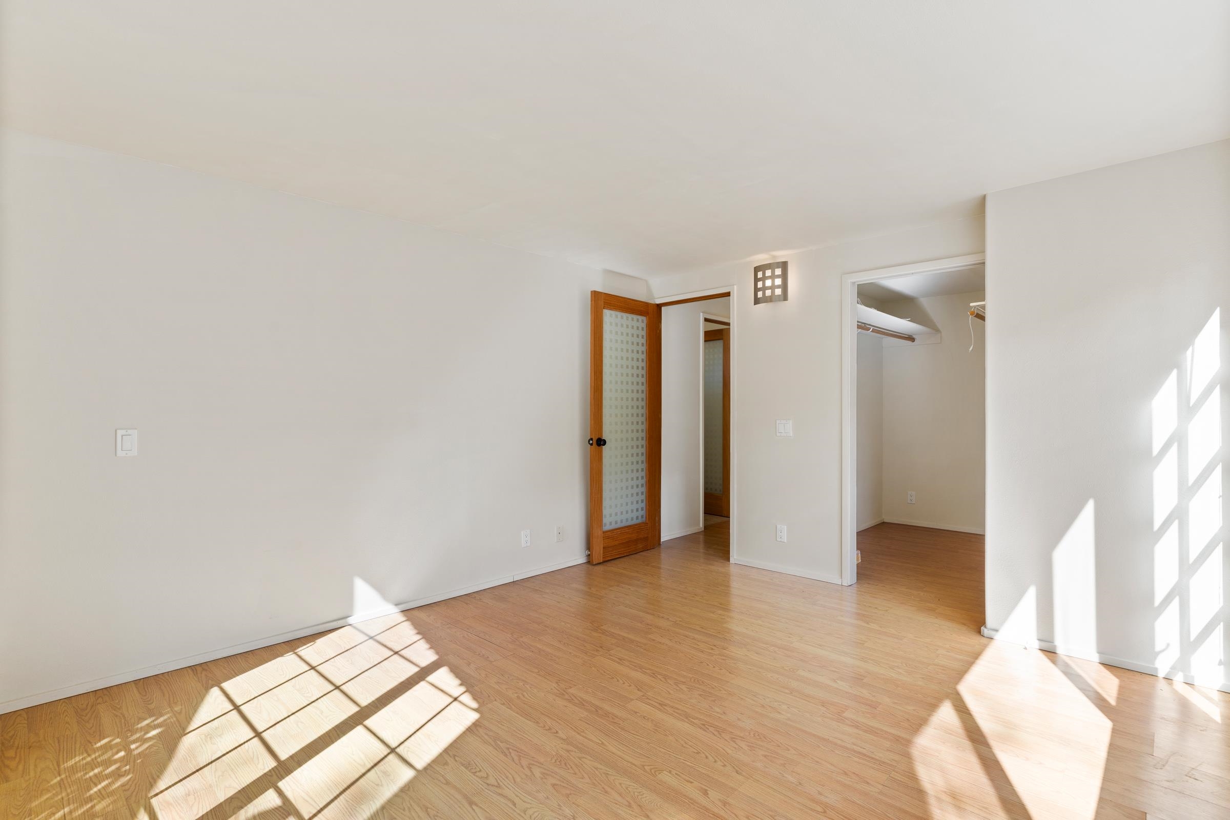575 Awalau Road Haiku, HI 96708 - Photo 47 of 50 a view of an empty room and window