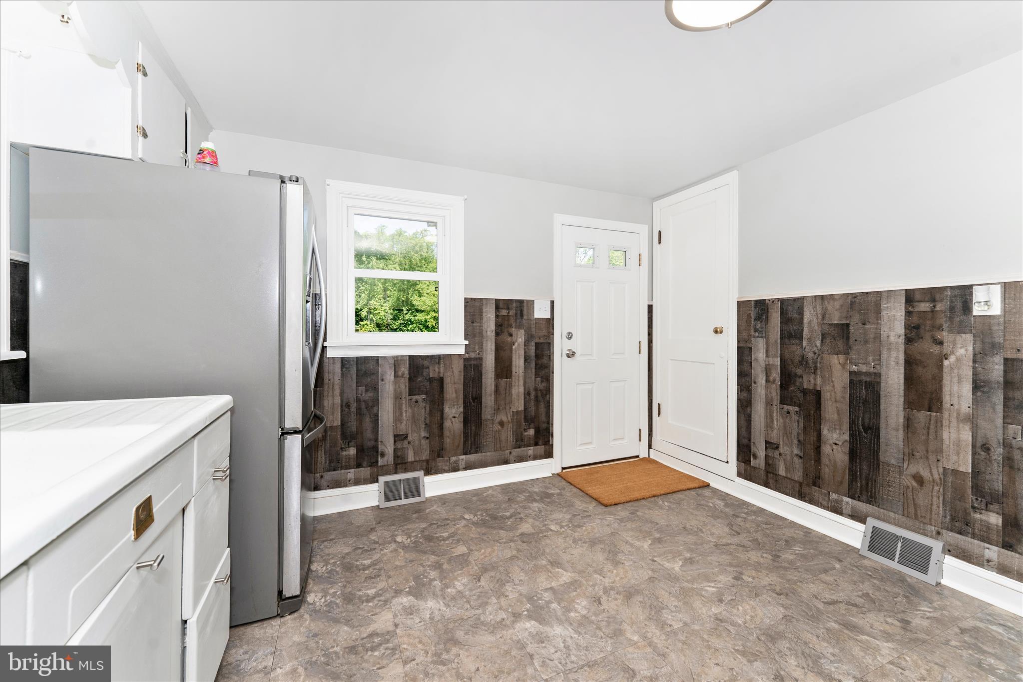 7716 Edgewood Church Road Frederick, MD 21702 - Photo 14 of 56 Kitchen