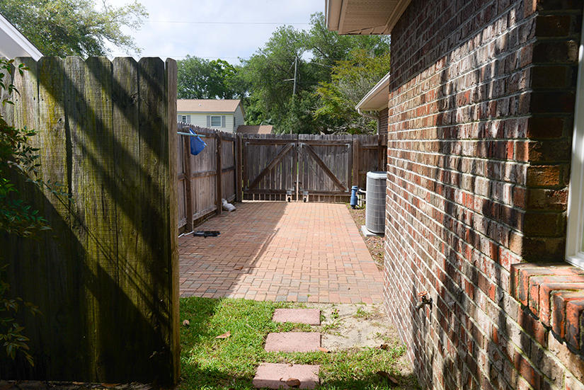 7 Elkwood Court Shalimar, FL 32579 - Photo 21 of 23 a view of a pathway with a backyard