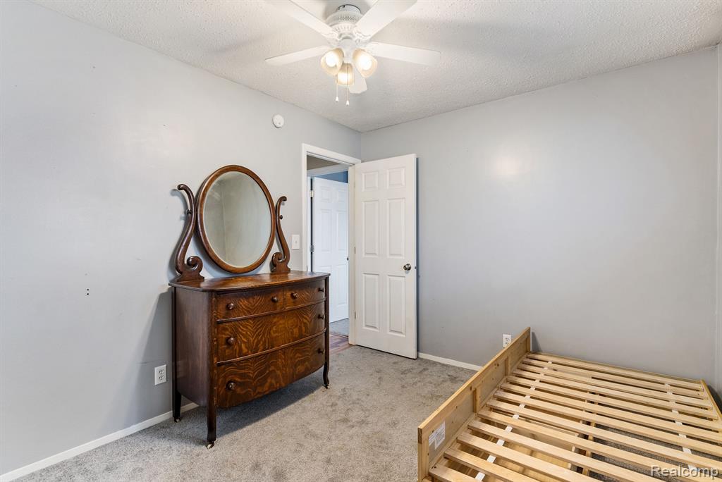8629 Canada Road Birch Run, MI 48415 - Photo 11 of 44