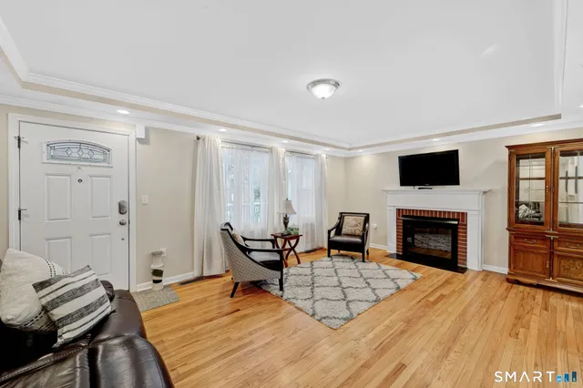 $410,000 | 17 Elizabeth Street, Granby, CT 06035