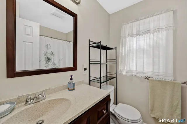 $410,000 | 17 Elizabeth Street, Granby, CT 06035