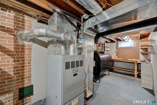 $410,000 | 17 Elizabeth Street, Granby, CT 06035