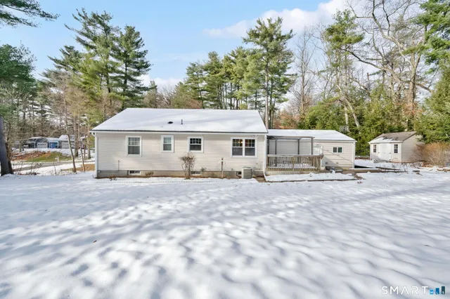 $410,000 | 17 Elizabeth Street, Granby, CT 06035