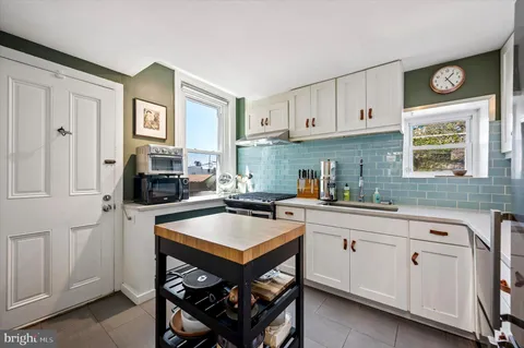 $405,000 | 450 Leverington Avenue, Philadelphia, PA 19128