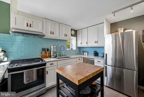 $405,000 | 450 Leverington Avenue, Philadelphia, PA 19128