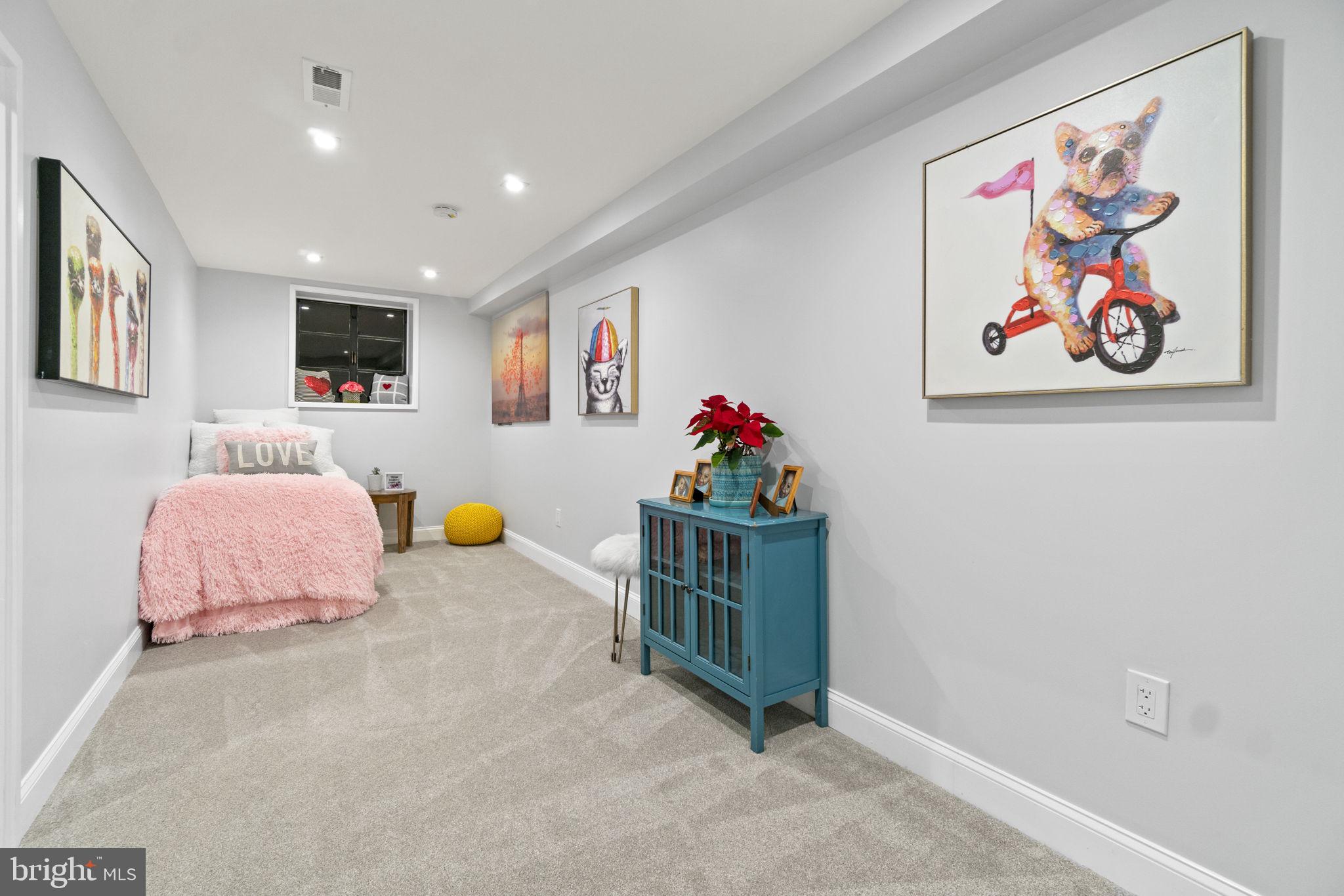 7900 Glendale Road Chevy Chase, MD 20815 - Photo 29 of 35