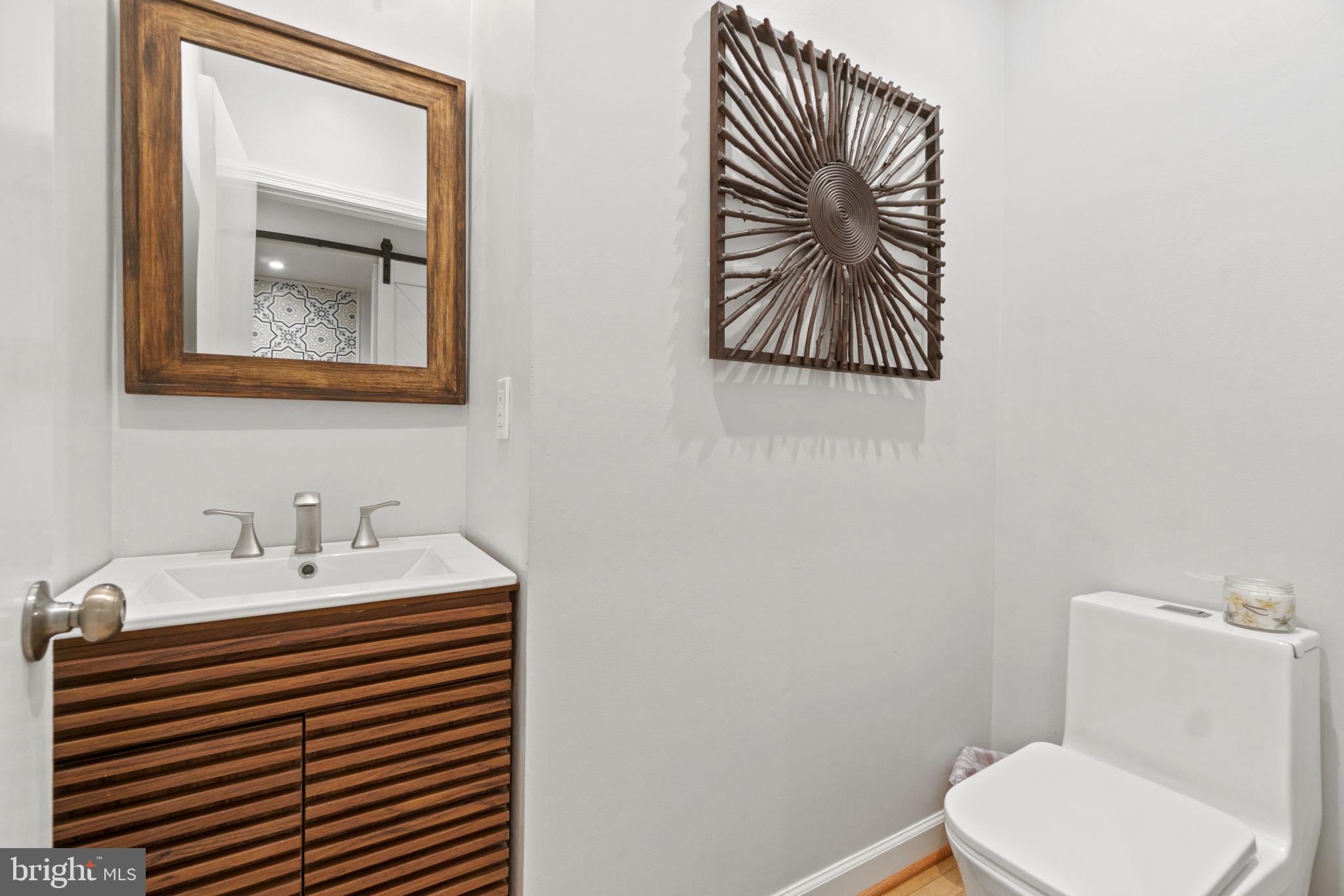 7900 Glendale Road Chevy Chase, MD 20815 - Photo 10 of 35