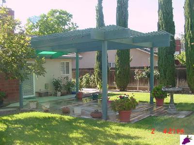1126 Thompson Avenue Reedley, CA 93654 - Photo 4 of 7 Gallery Image 4