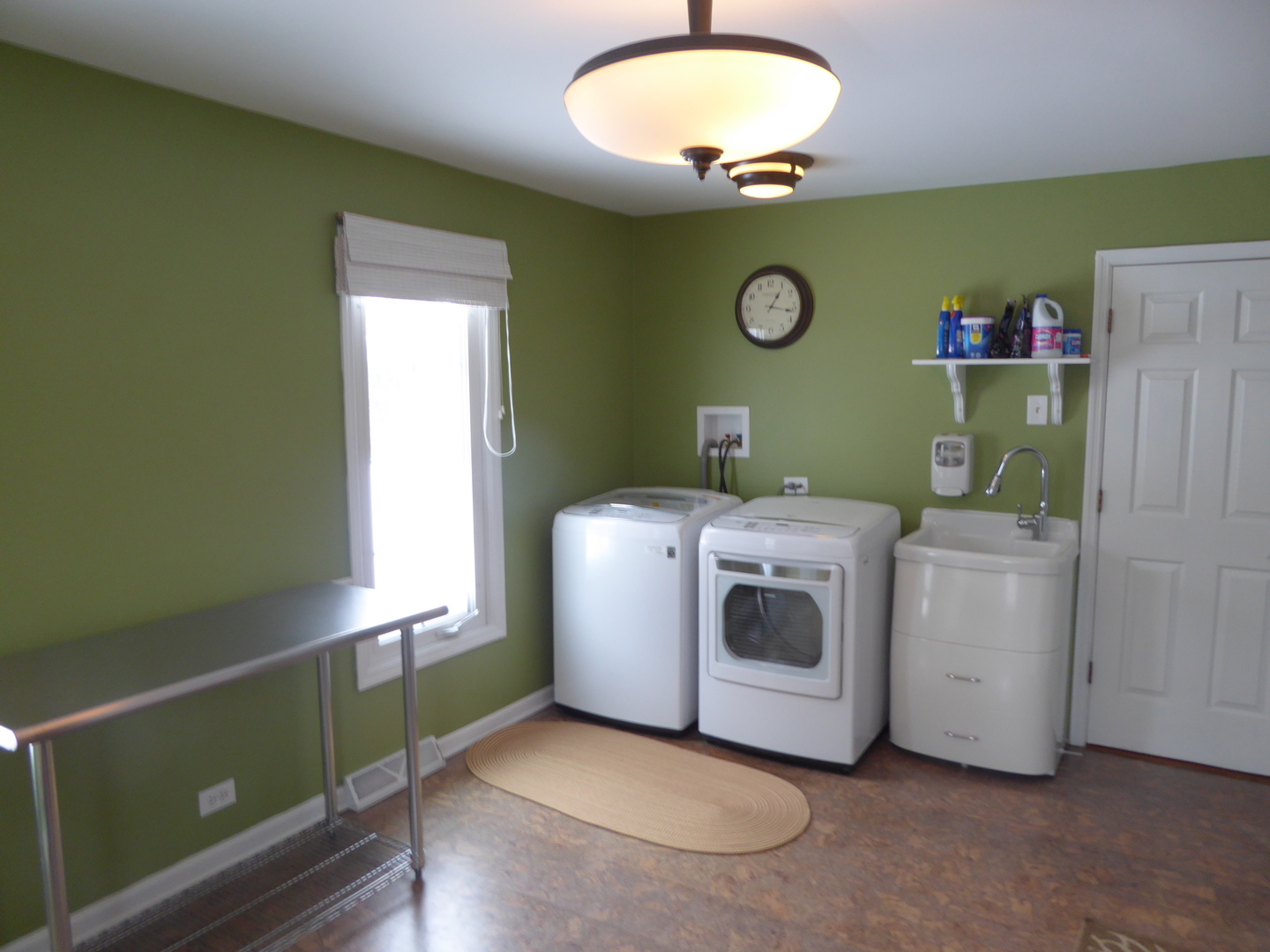 3324 Lake Knoll Drive Northbrook, IL 60062 - Photo 16 of 27 a utility room with dryer and washer