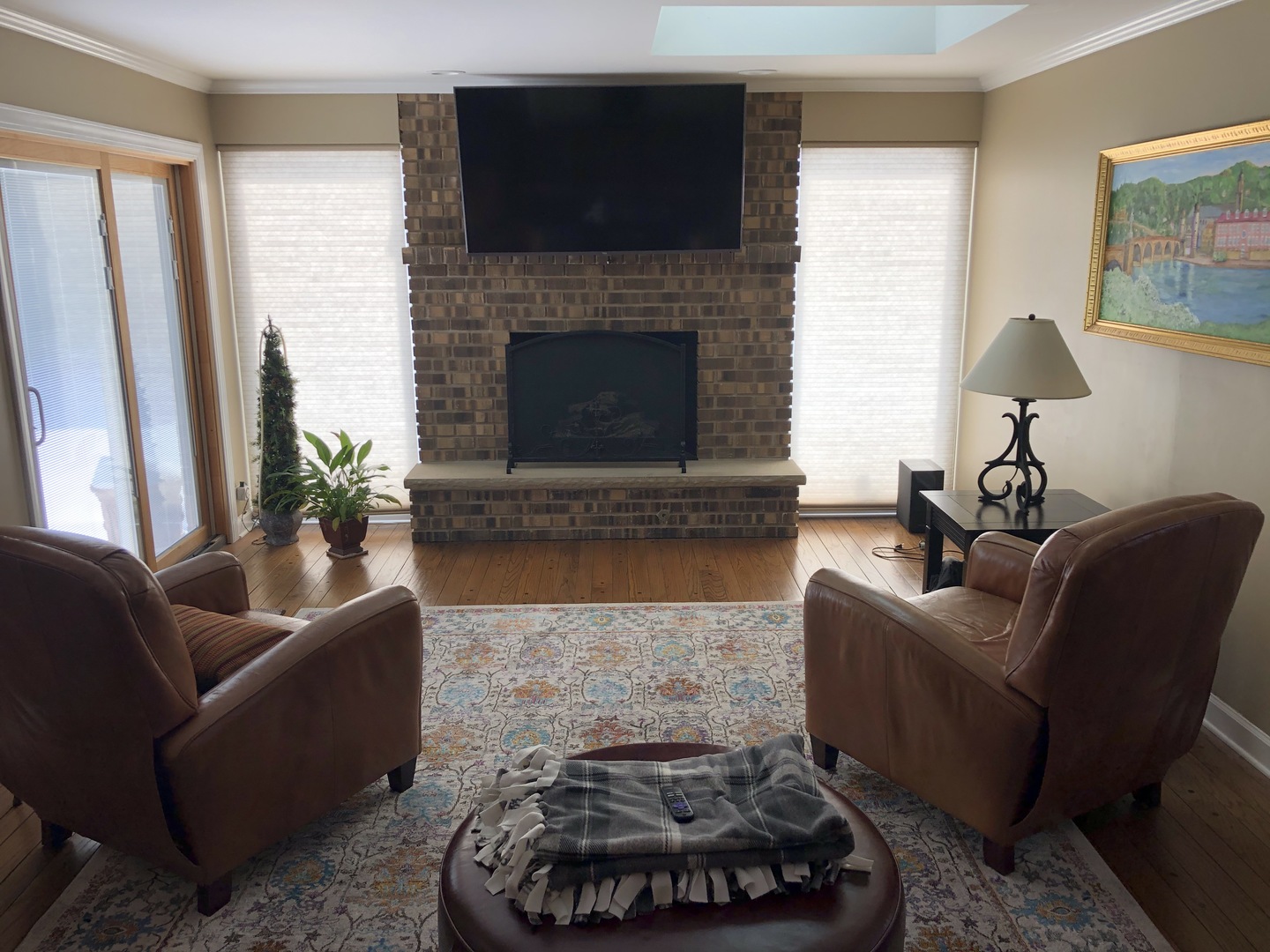 3324 Lake Knoll Drive Northbrook, IL 60062 - Photo 5 of 27 a living room with furniture and a fireplace