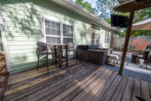 $349,999 | 317 Southwest Caboose Drive, Fort White, FL 32038