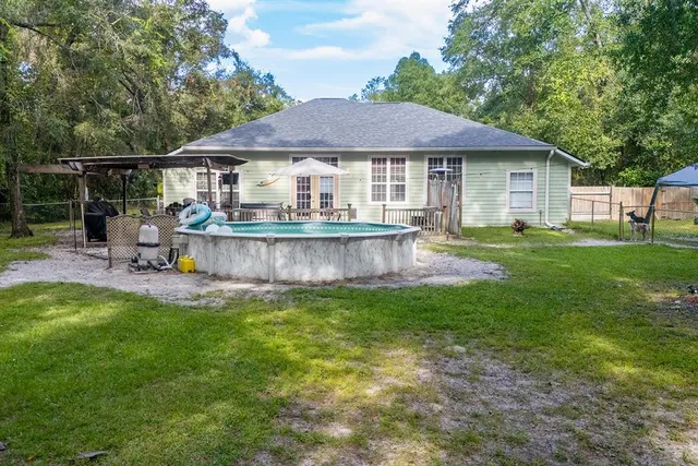 $349,999 | 317 Southwest Caboose Drive, Fort White, FL 32038