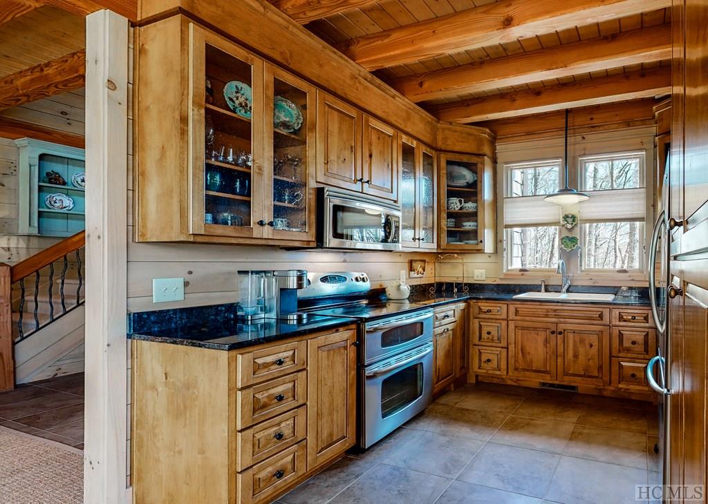 107 Owl Gap Road Highlands, NC 28741 - Photo 24 of 57 Gallery Image 24