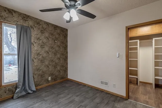 $137,900 | 138 1st Avenue Southwest, Winnebago, MN 56098