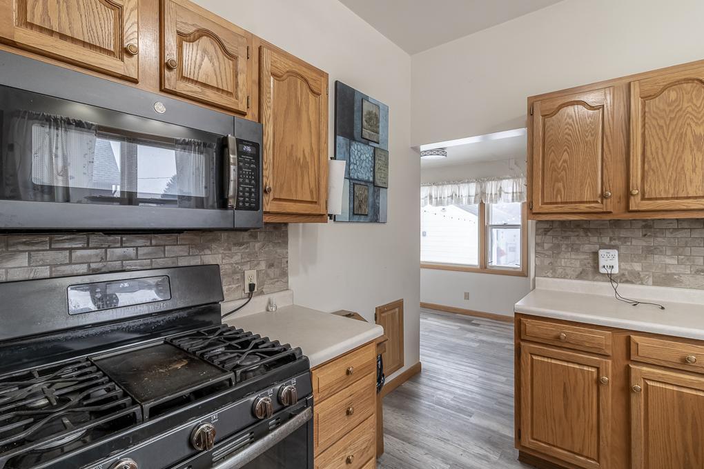 138 1st Avenue Southwest Winnebago, MN 56098 - Photo 3 of 34