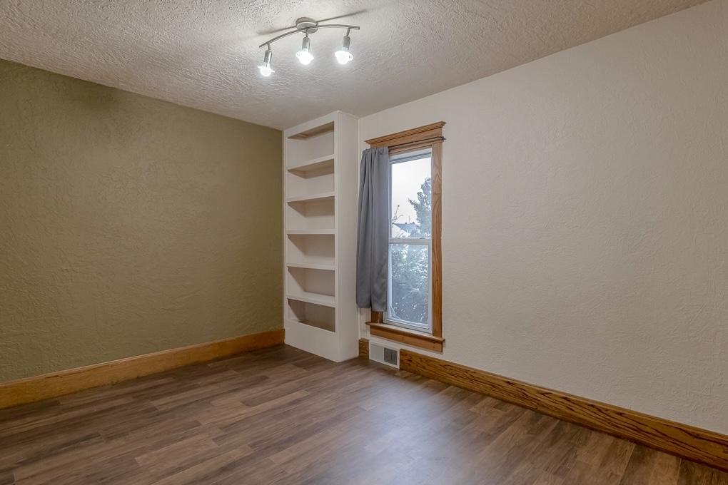 138 1st Avenue Southwest Winnebago, MN 56098 - Photo 10 of 34