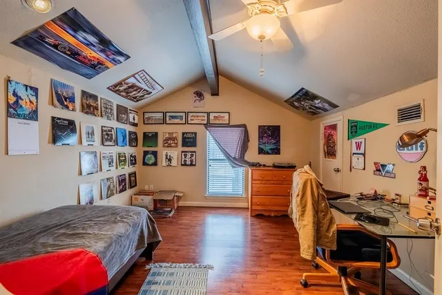 $700 | 3506 Speedway, Unit 305D, Austin, TX 78705