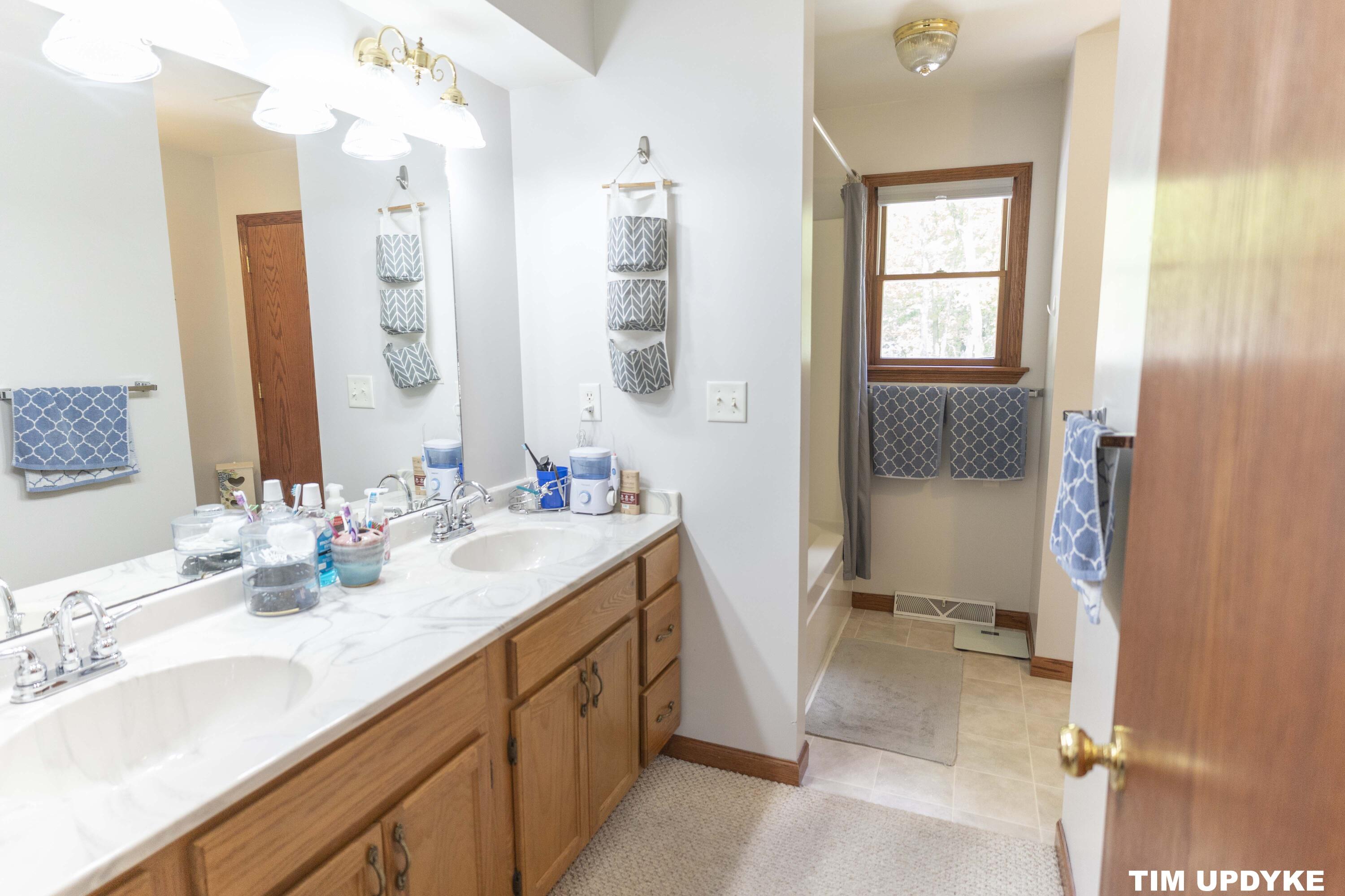 85 South Hilton Park Road Muskegon, MI 49442 - Photo 13 of 81 DSC01258