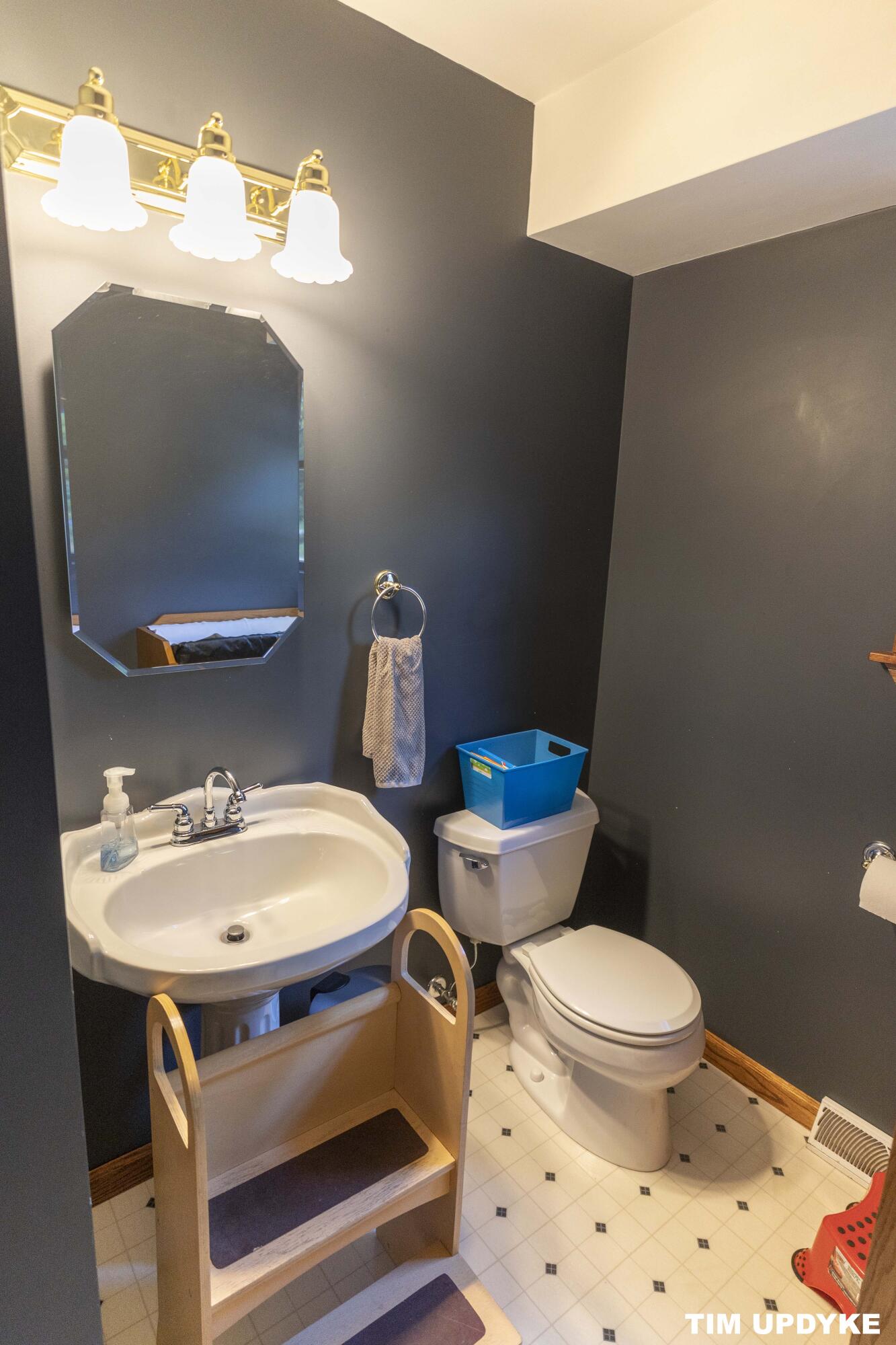 85 South Hilton Park Road Muskegon, MI 49442 - Photo 21 of 81 DSC01265