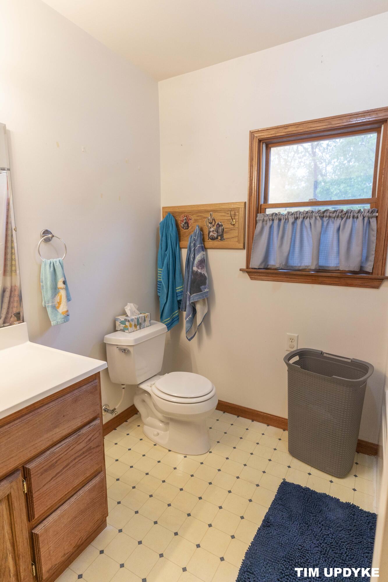 85 South Hilton Park Road Muskegon, MI 49442 - Photo 31 of 81 DSC01283