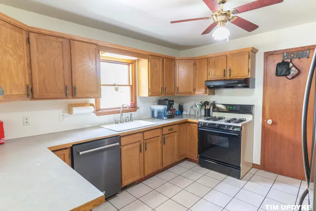 $381,000 | 85 South Hilton Park Road, Muskegon, MI 49442