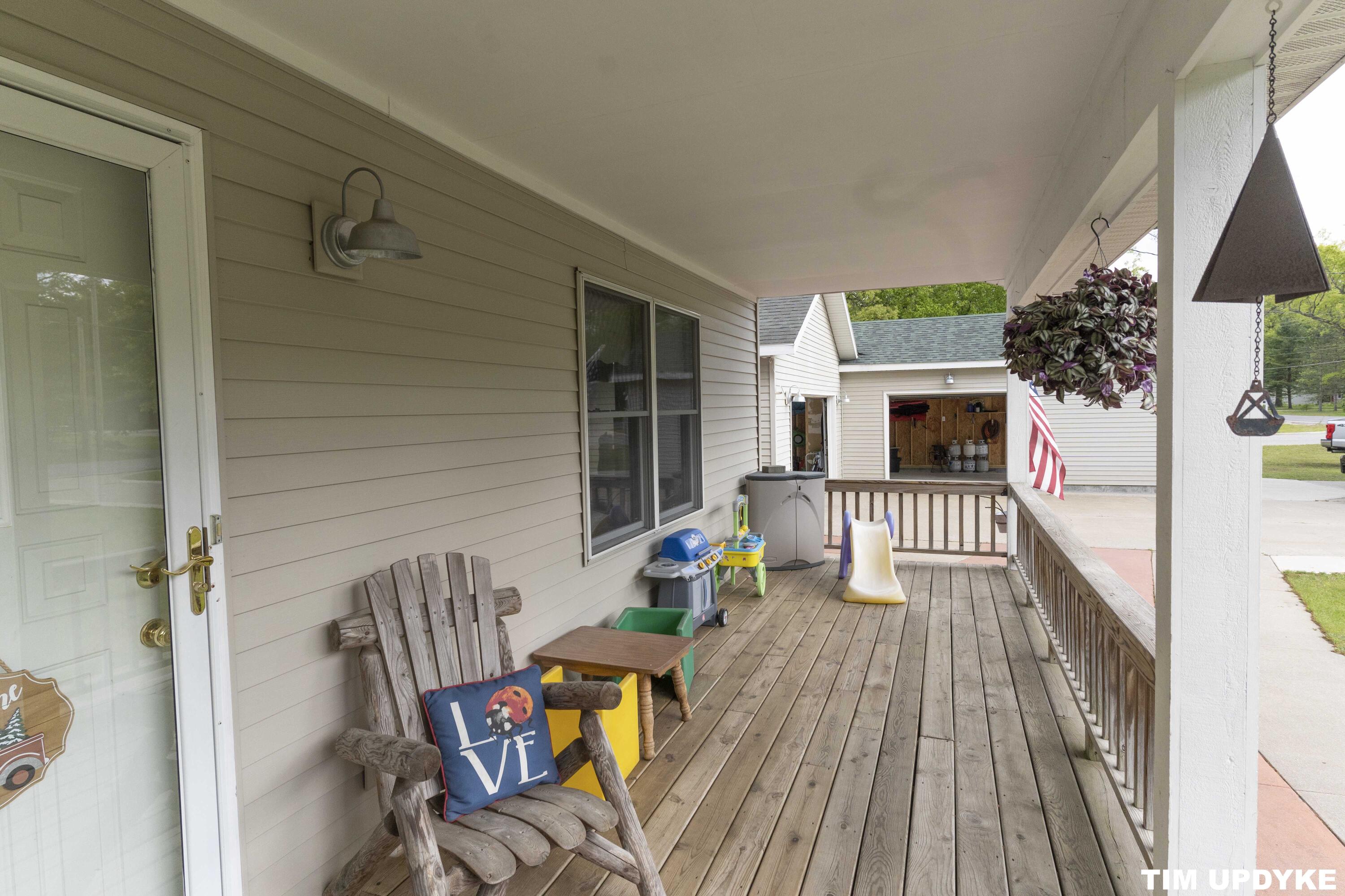 85 South Hilton Park Road Muskegon, MI 49442 - Photo 58 of 81 DSC01320