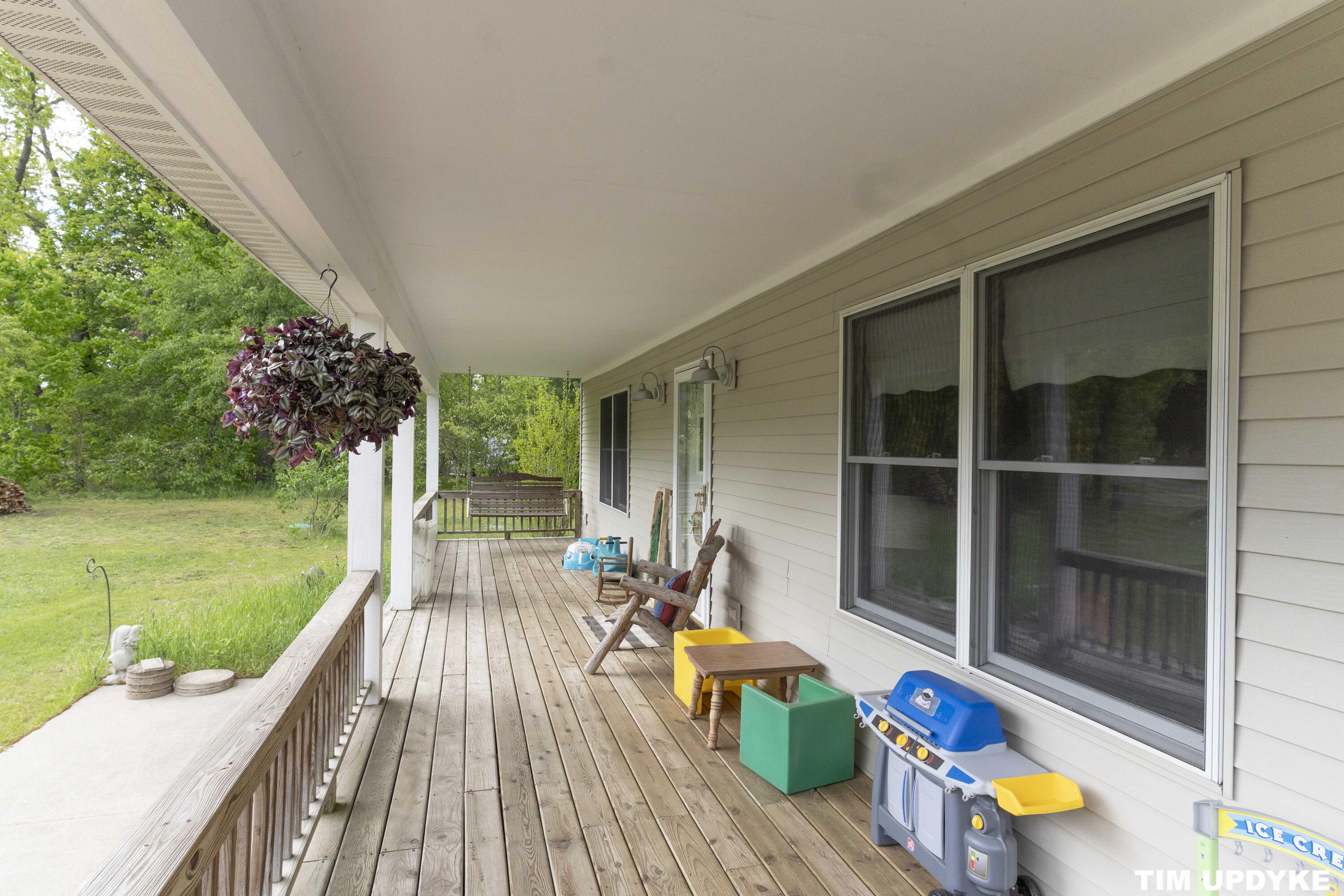 85 South Hilton Park Road Muskegon, MI 49442 - Photo 59 of 81 DSC01321