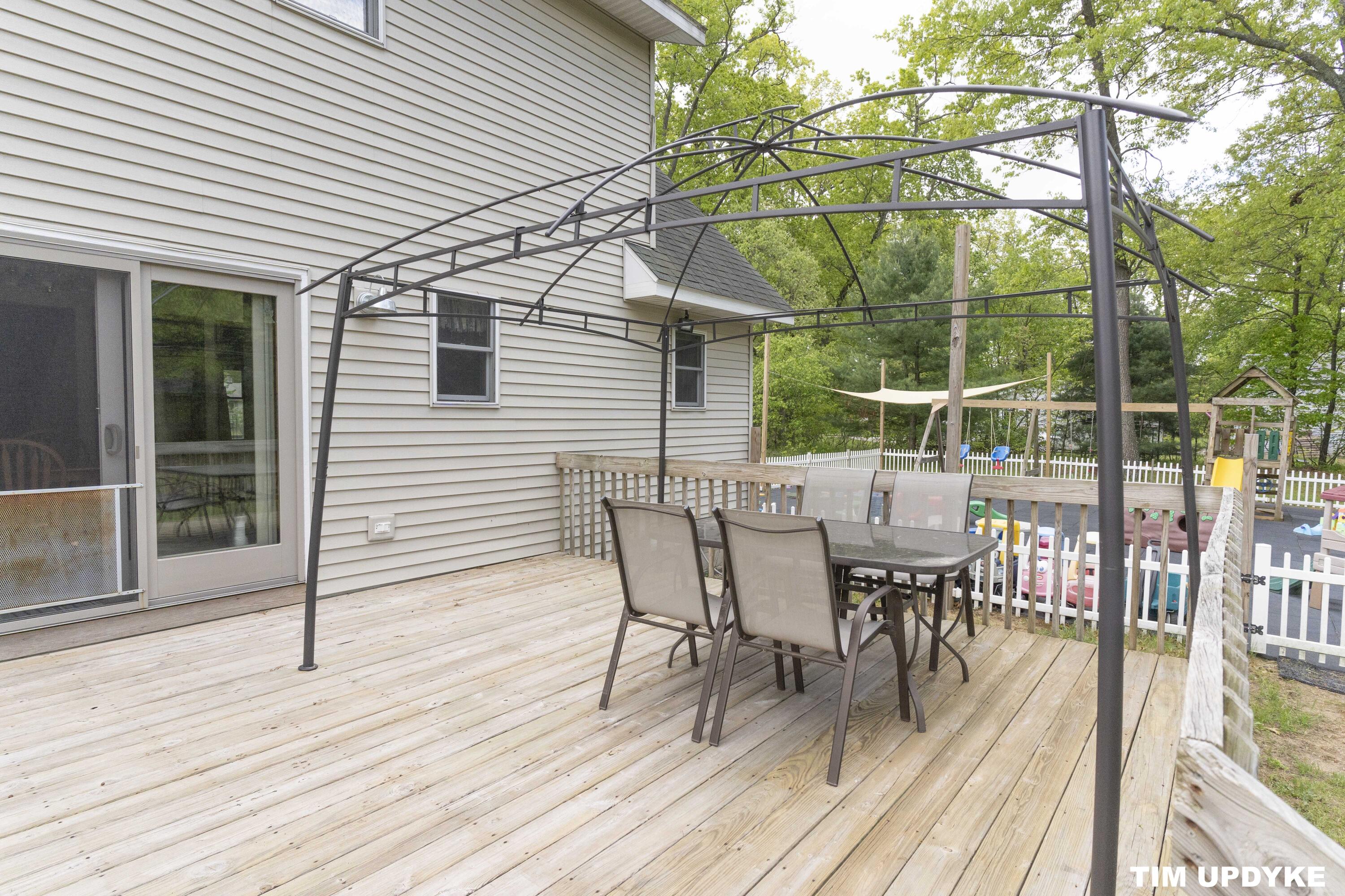 85 South Hilton Park Road Muskegon, MI 49442 - Photo 61 of 81 DSC01330