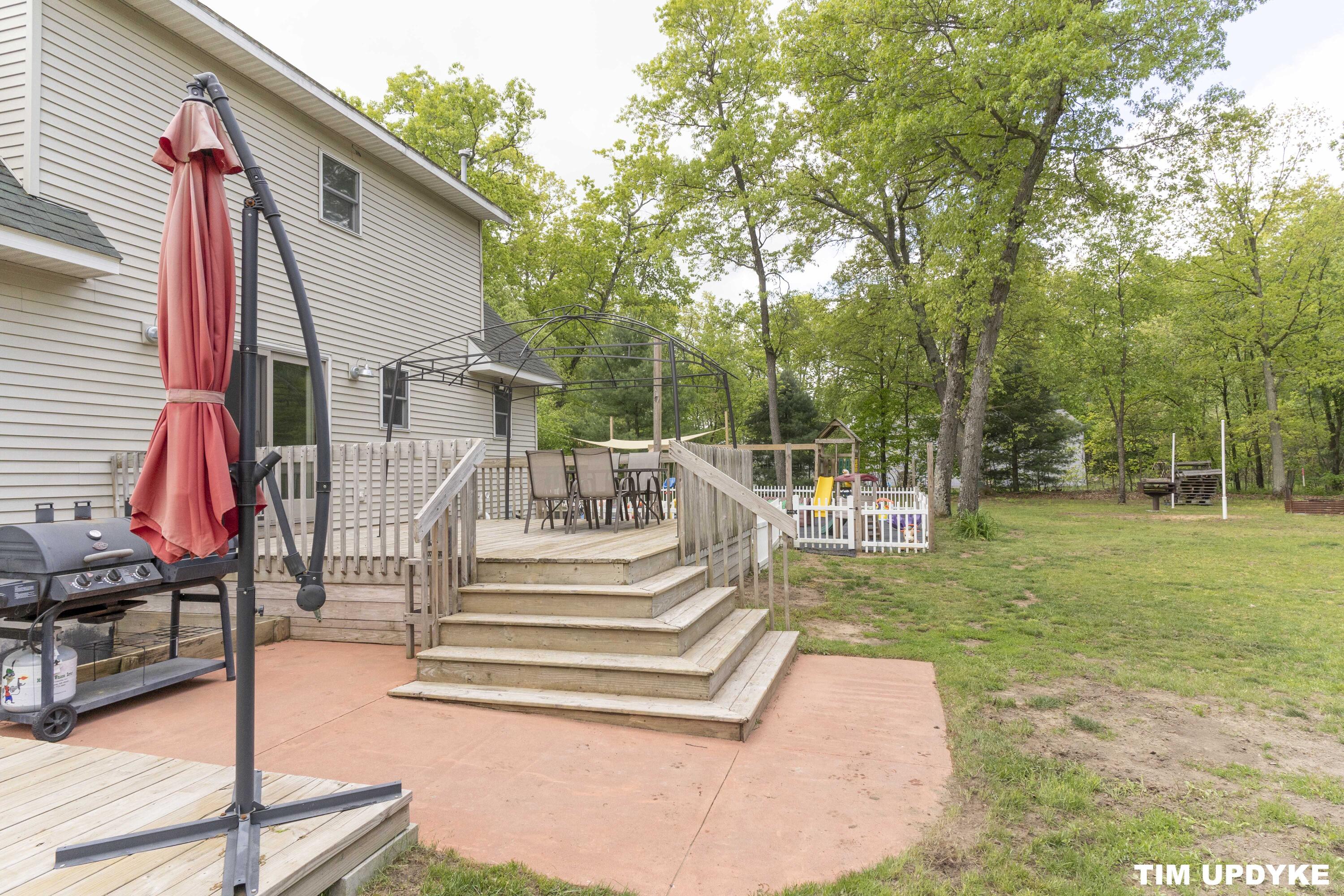 85 South Hilton Park Road Muskegon, MI 49442 - Photo 65 of 81 DSC01334