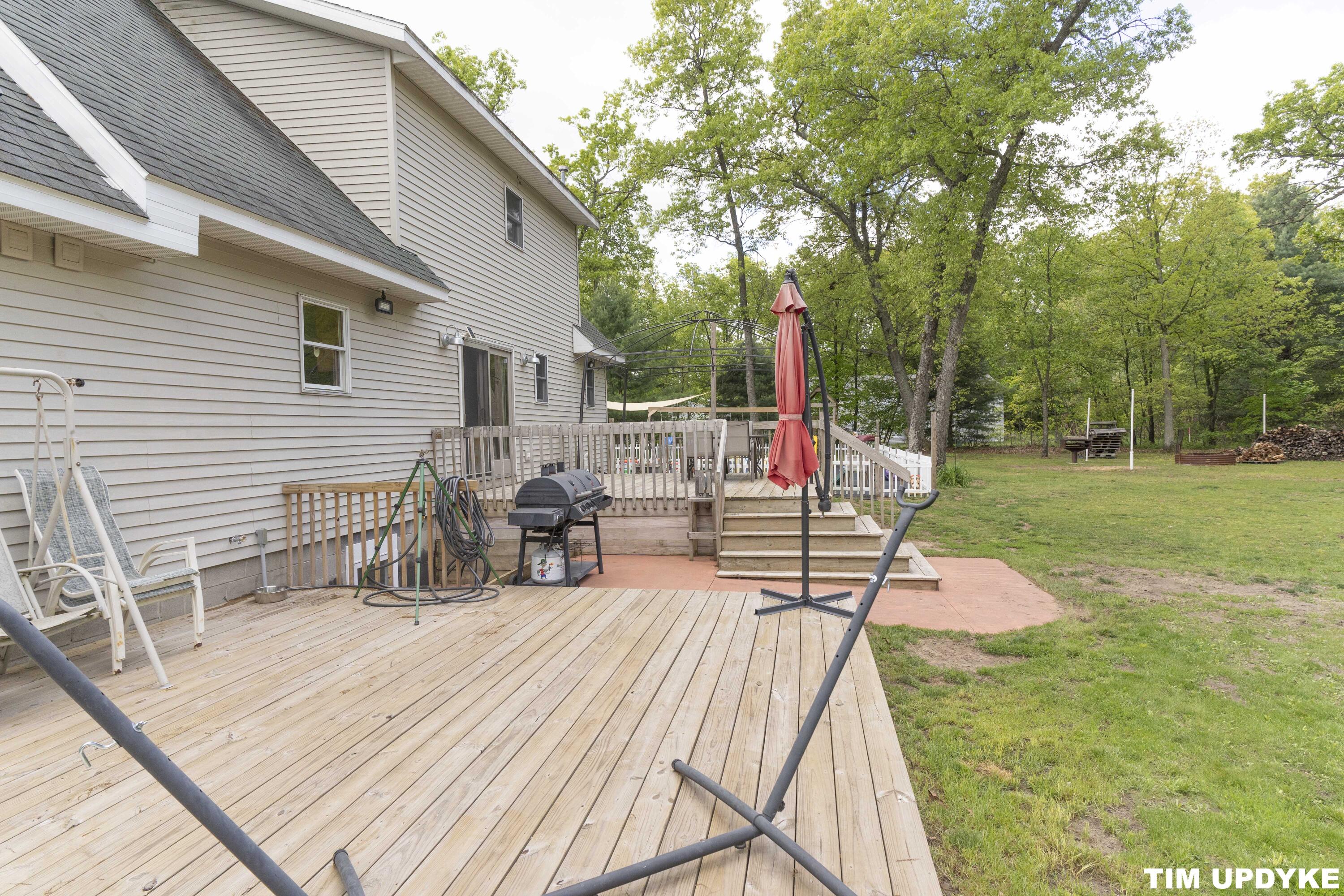 85 South Hilton Park Road Muskegon, MI 49442 - Photo 66 of 81 DSC01335