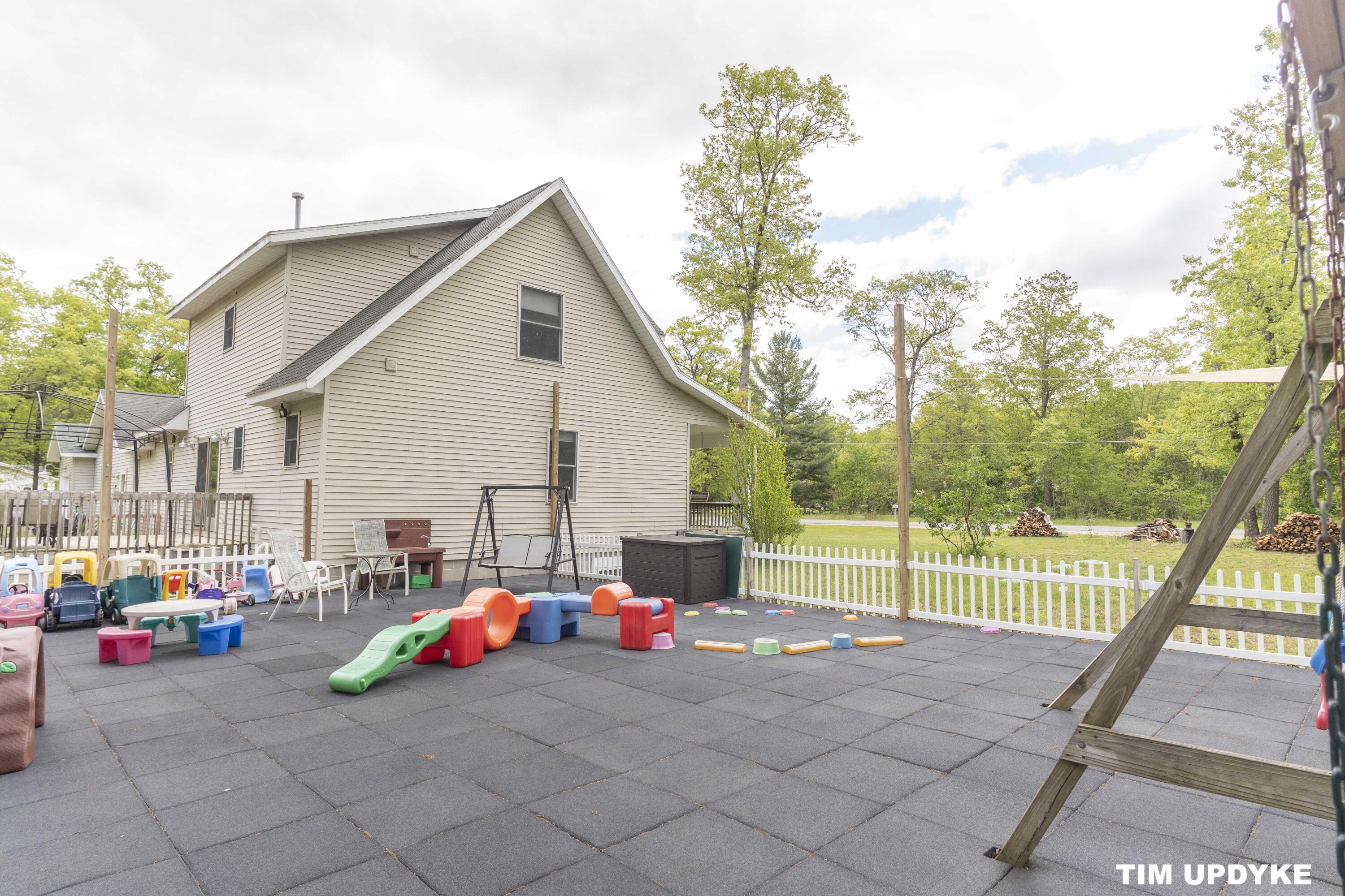 85 South Hilton Park Road Muskegon, MI 49442 - Photo 70 of 81 DSC01338