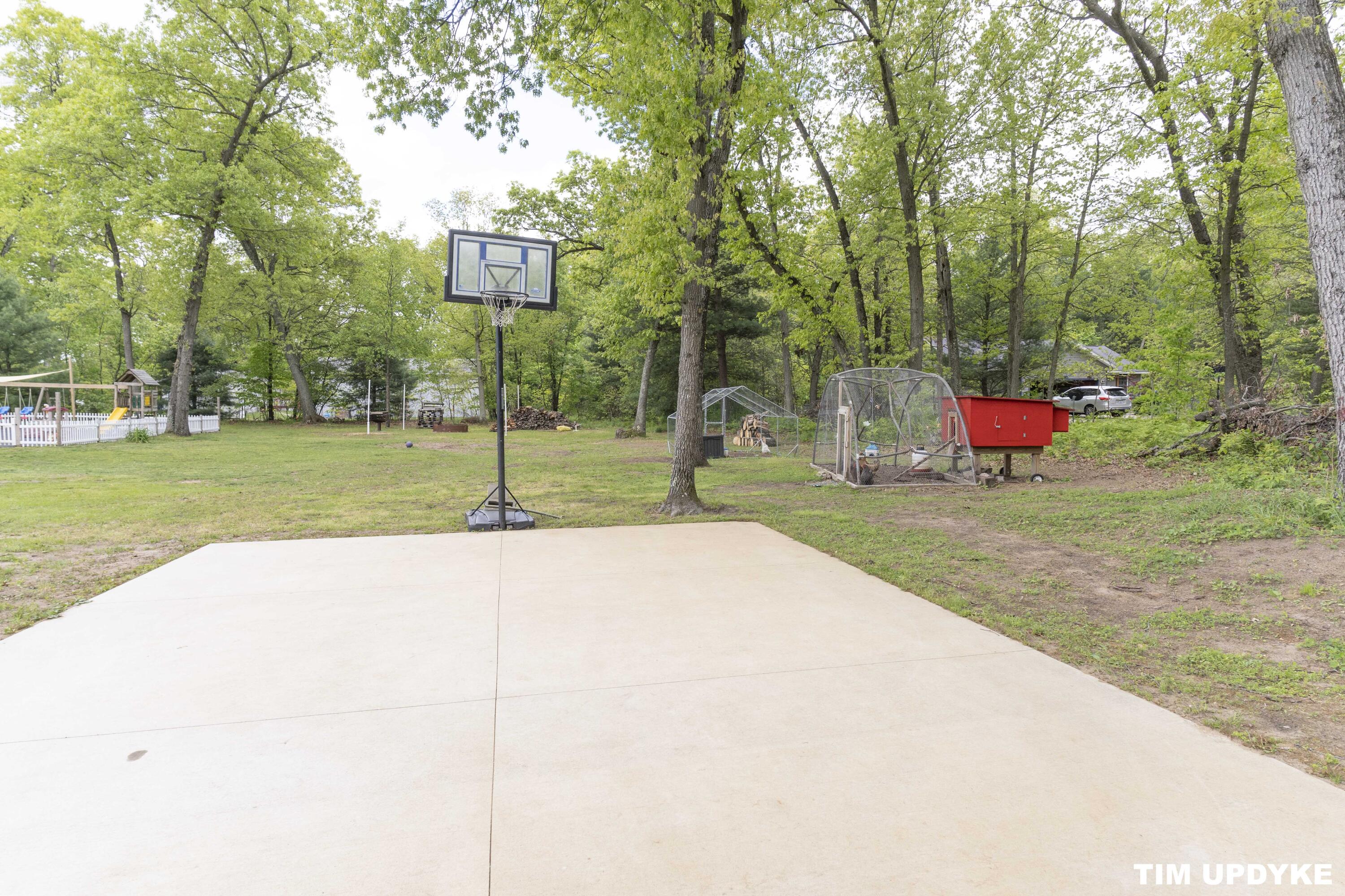 85 South Hilton Park Road Muskegon, MI 49442 - Photo 75 of 81 DSC01342