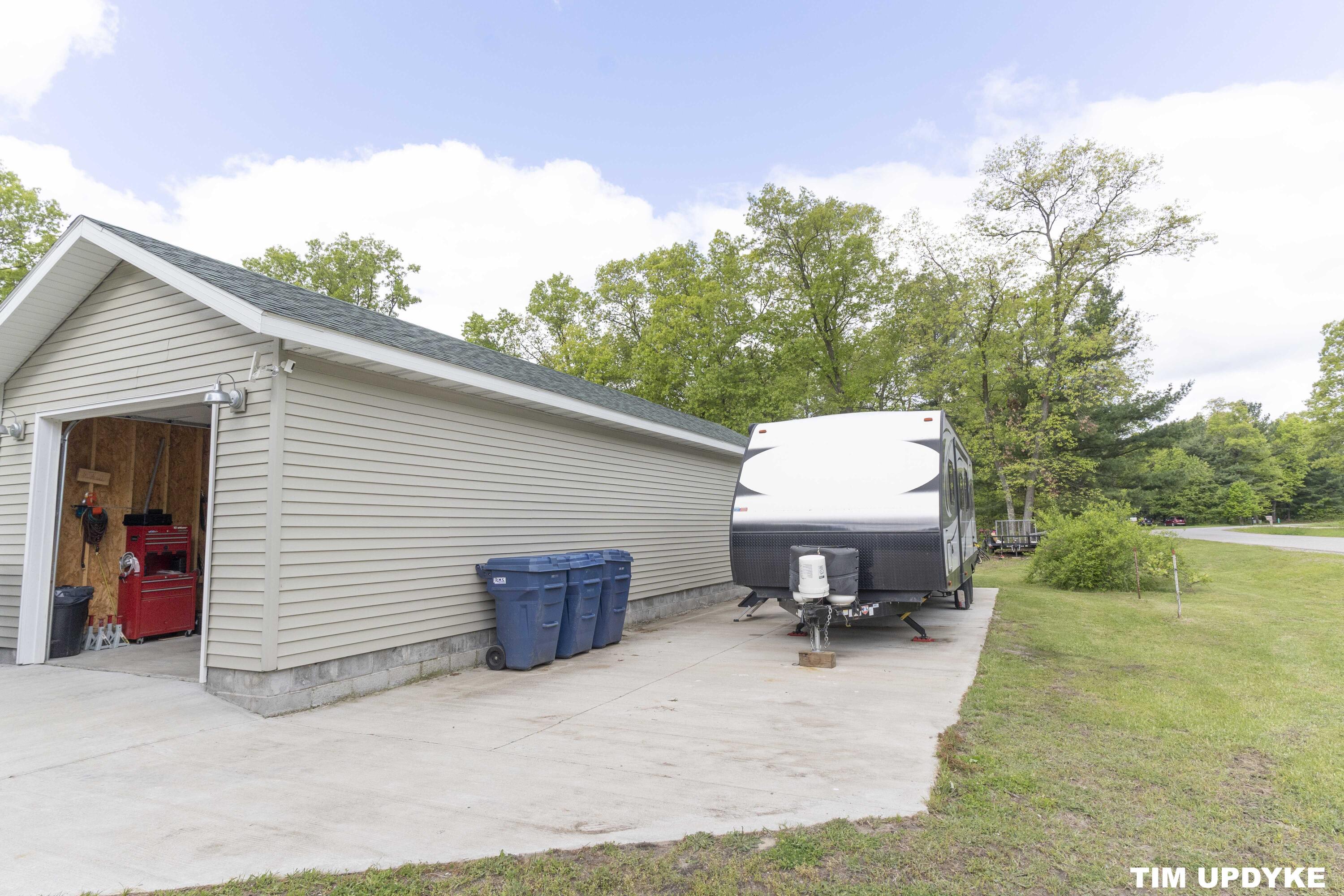 85 South Hilton Park Road Muskegon, MI 49442 - Photo 78 of 81 DSC01327