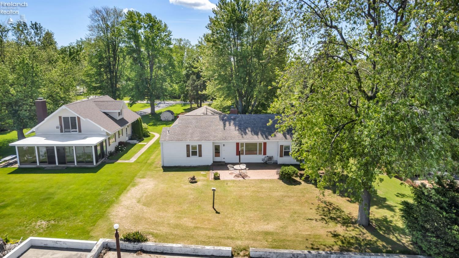 2637 East Sand Road Port Clinton, OH 43452 - Photo 17 of 62 Gallery Image 17