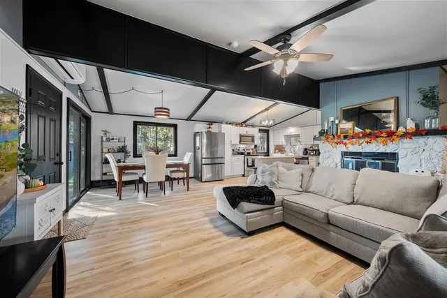 $314,900 | 2255 Winwood Drive, Appleton, WI 54915