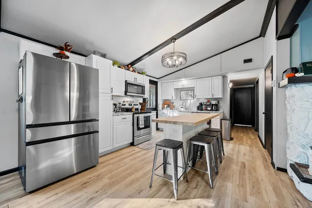 $314,900 | 2255 Winwood Drive, Appleton, WI 54915