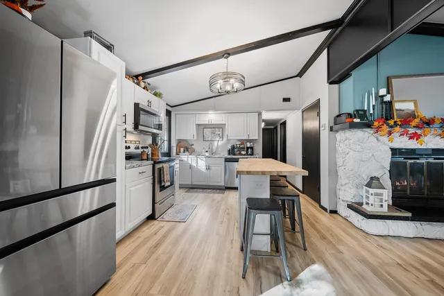 $314,900 | 2255 Winwood Drive, Appleton, WI 54915