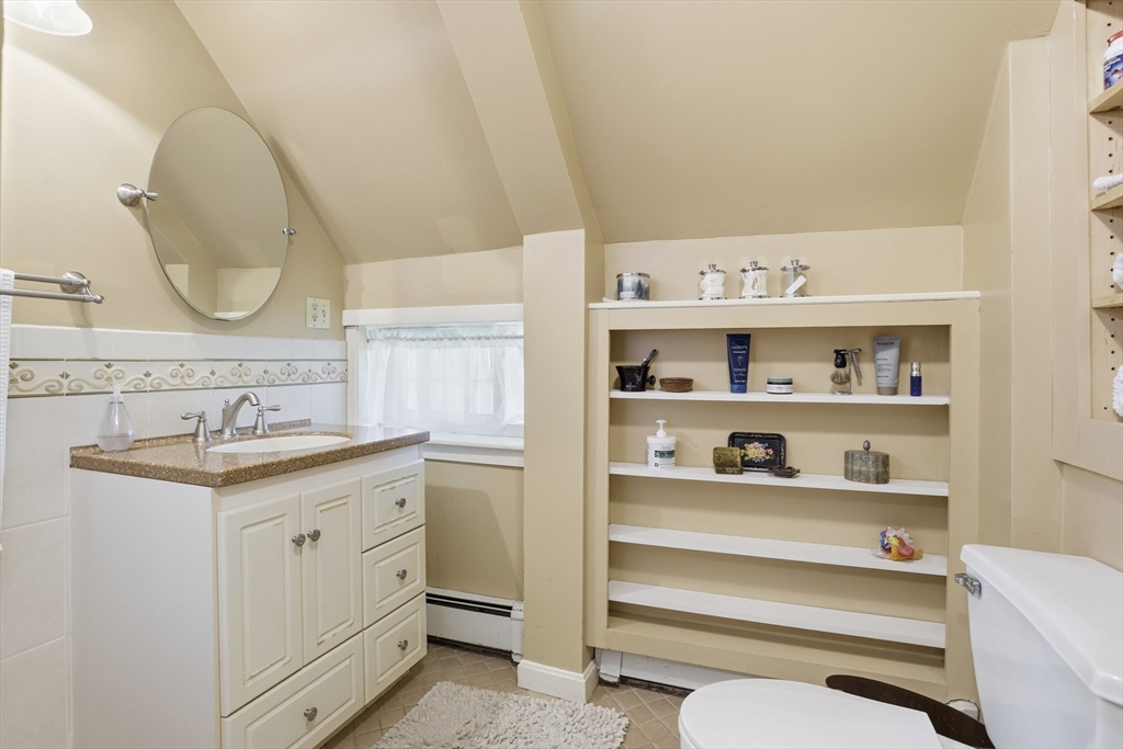 11 Graniteville Road Westford, MA 01886 - Photo 23 of 37