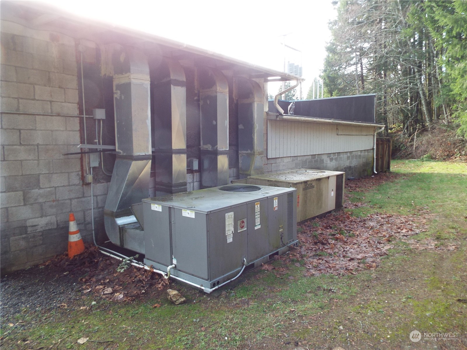 120 Wilson Road Northwest Olympia, WA 98502 - Photo 10 of 36 Gallery Image 10
