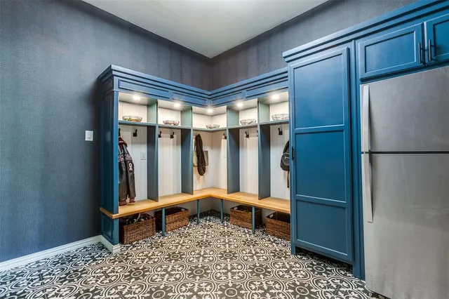 $635,000 | 7811 Glen Hollow Lane, Sachse, TX 75048