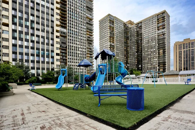 $489,000 | 200 Winston Drive, Unit 2116, Cliffside Park, NJ 07010