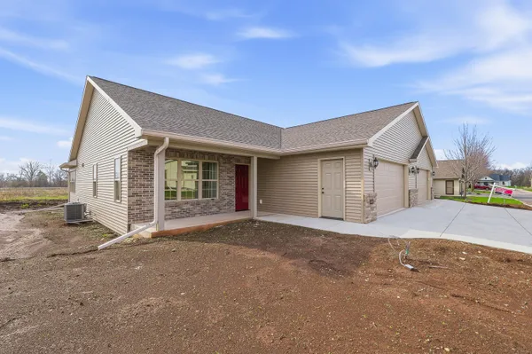 $469,900 | 336 Twilight Trail, Fond du Lac, WI 54937