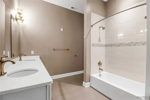$357,500 | 251 Main Street, Unit 400, Buffalo, NY 14203