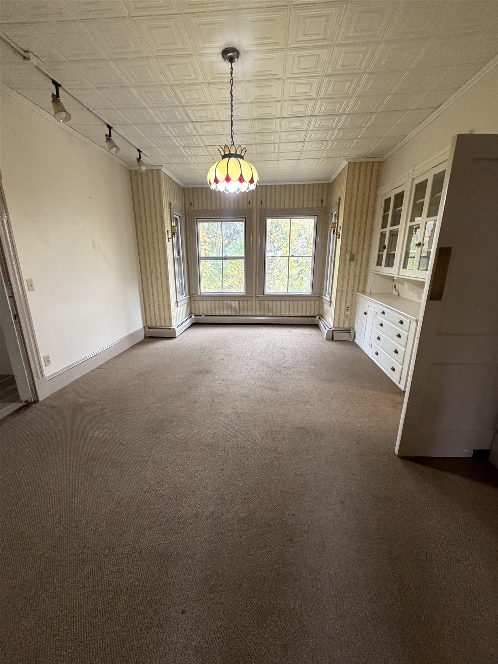 88-90 Westminster Street Rockingham, VT 05101 - Photo 12 of 36