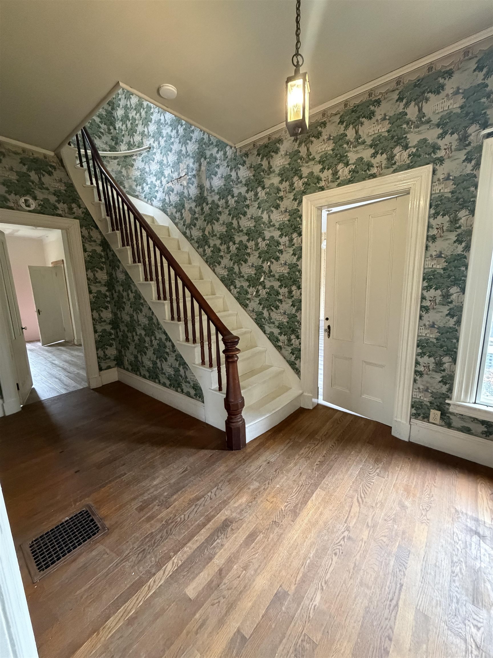 88-90 Westminster Street Rockingham, VT 05101 - Photo 20 of 36