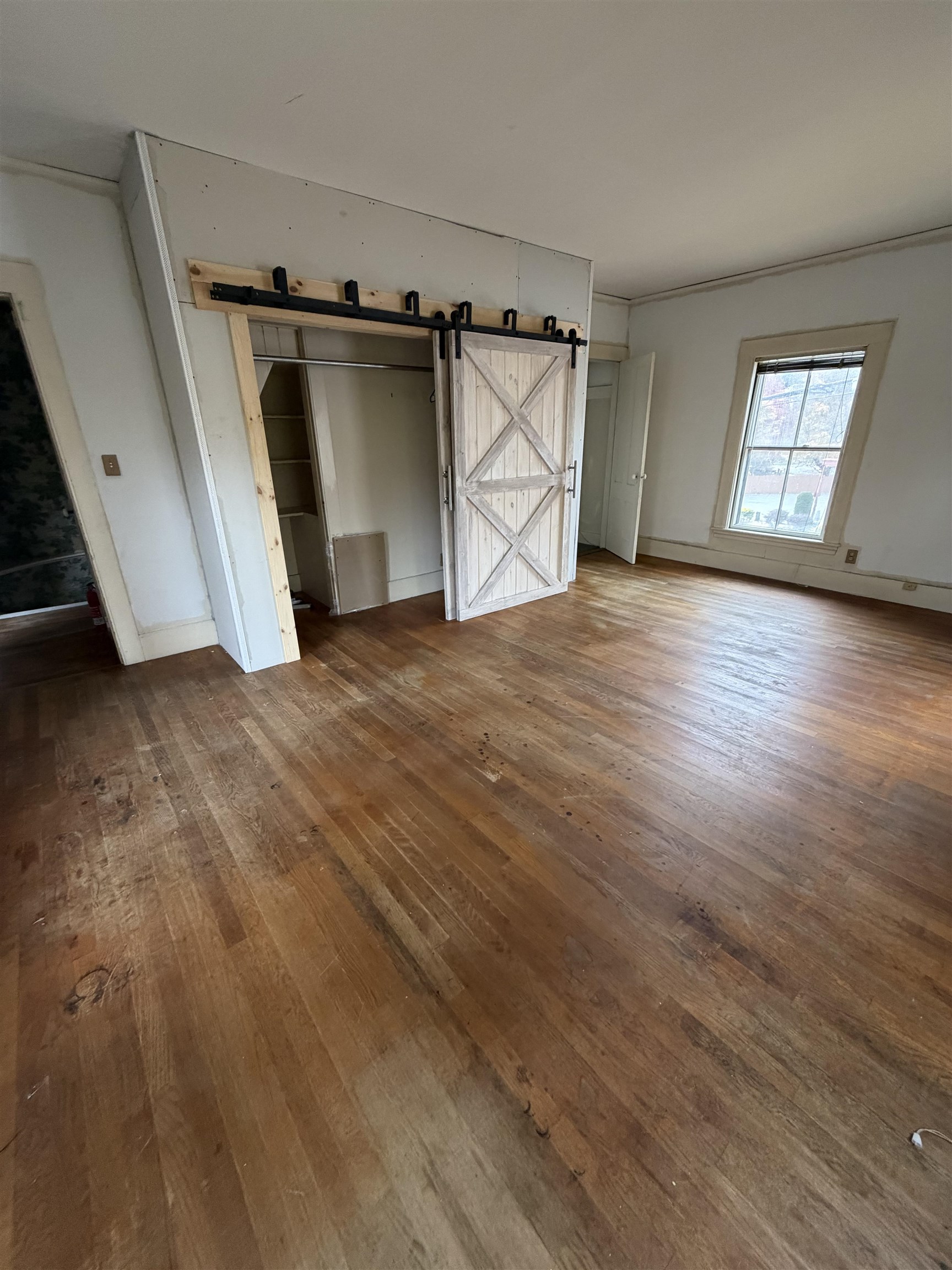 88-90 Westminster Street Rockingham, VT 05101 - Photo 24 of 36